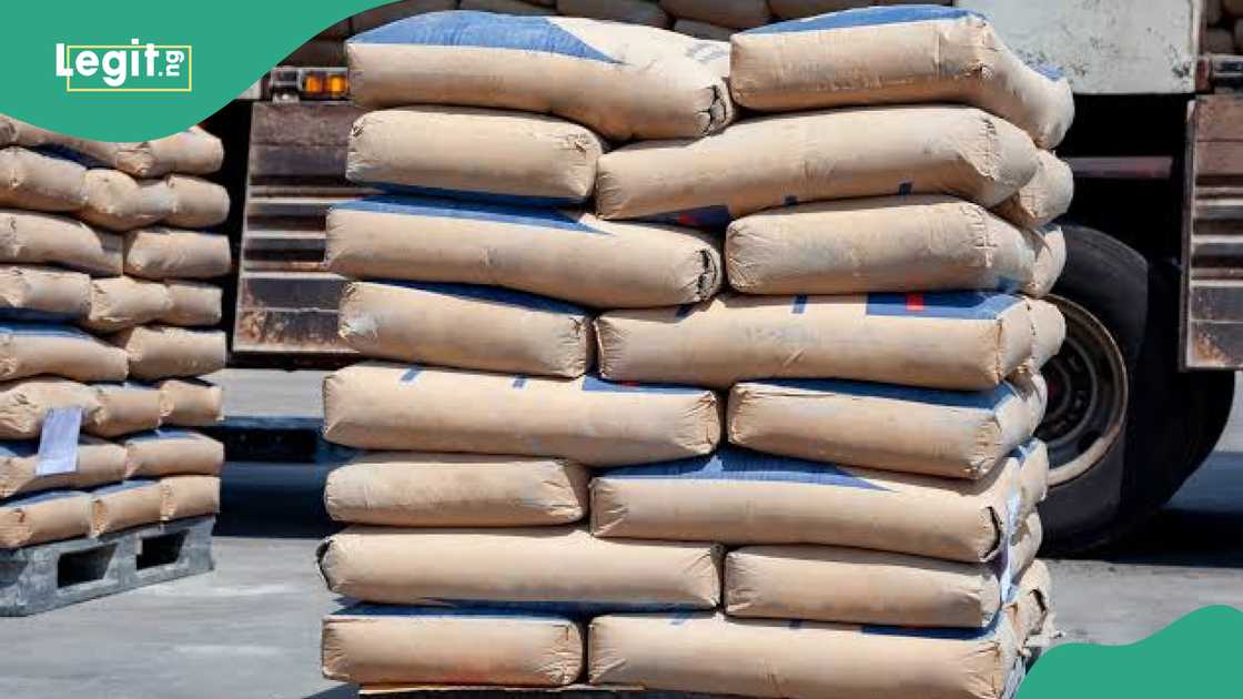 Top cement manufacturers' prices emerge after agreeing to freeze costs Top cement manufacturers' prices emerge after agreeing to freeze costs